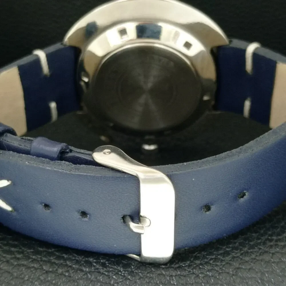 Vintage 1979 Ricoh Automatic Mens Silver Watch W/daydate & Blue accents